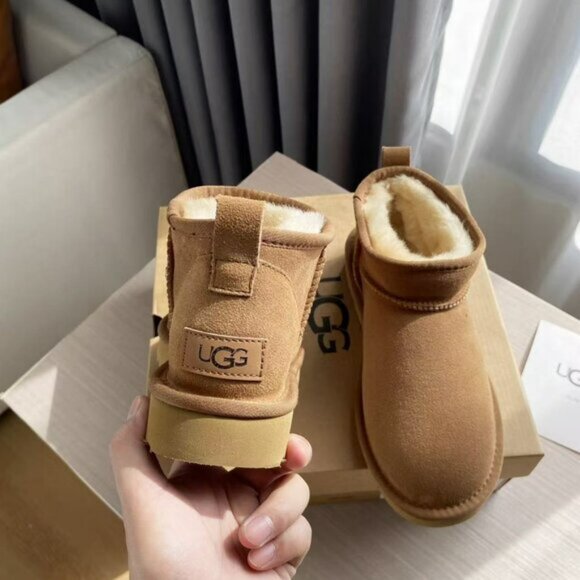 UGG Classic Ultra Mini Boots chestnut - Picture 2 of 9